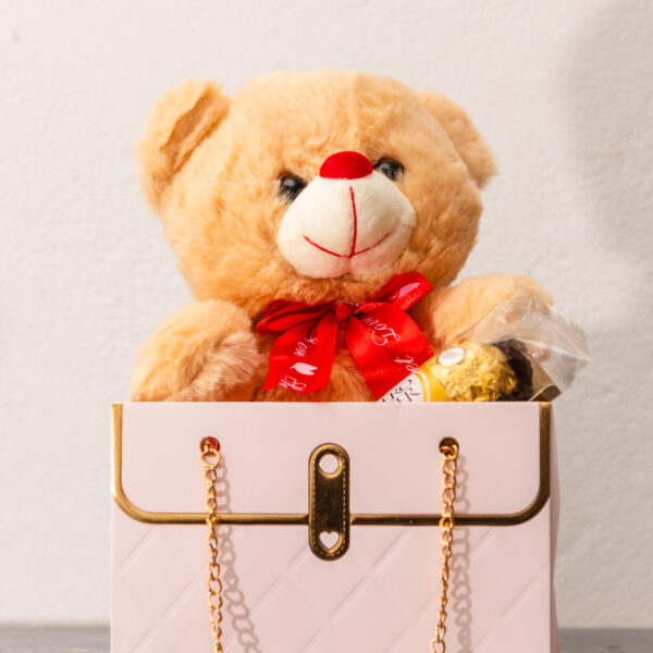 Snuggle & Snack - Gift Hamper