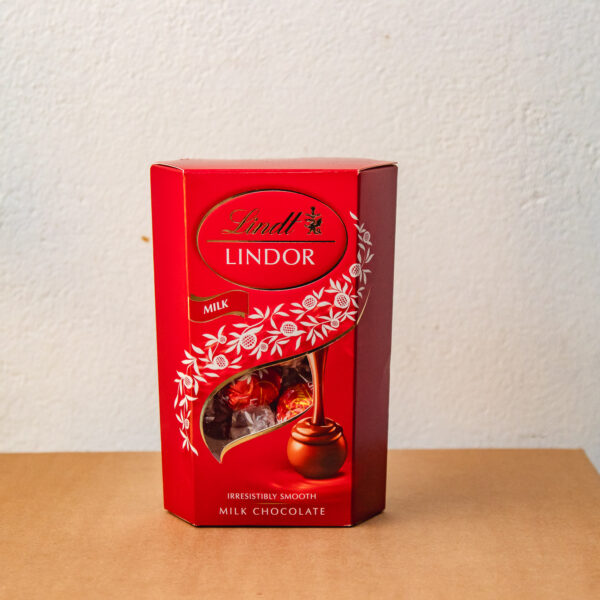 Lindt Milk Chococlate (200g)